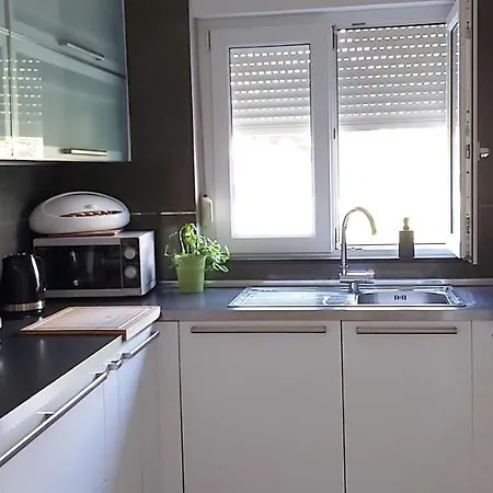 House Lilija זאדאר